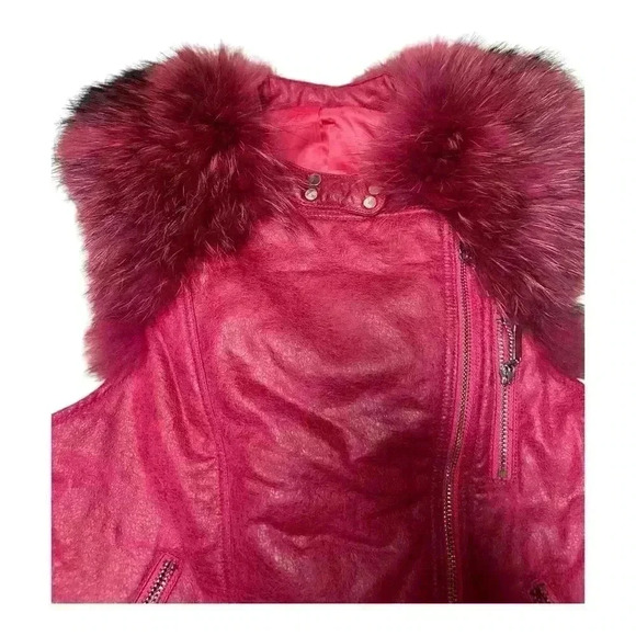 Unique Beautiful vest! Not able to locate brand. Sz S Pink beautiful color - Picture 4 of 8
